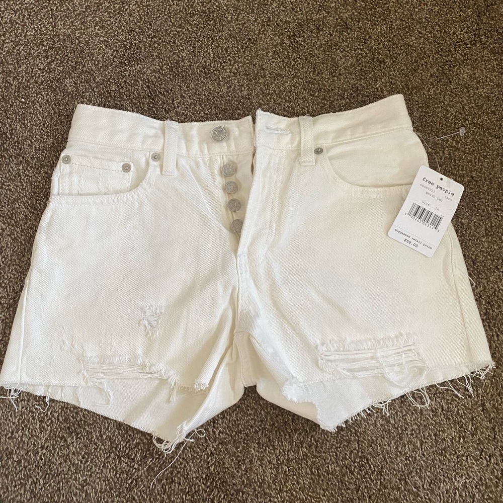 NWT free people/ we the free white shorts 24